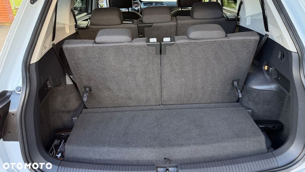 Volkswagen Tiguan Allspace - 18