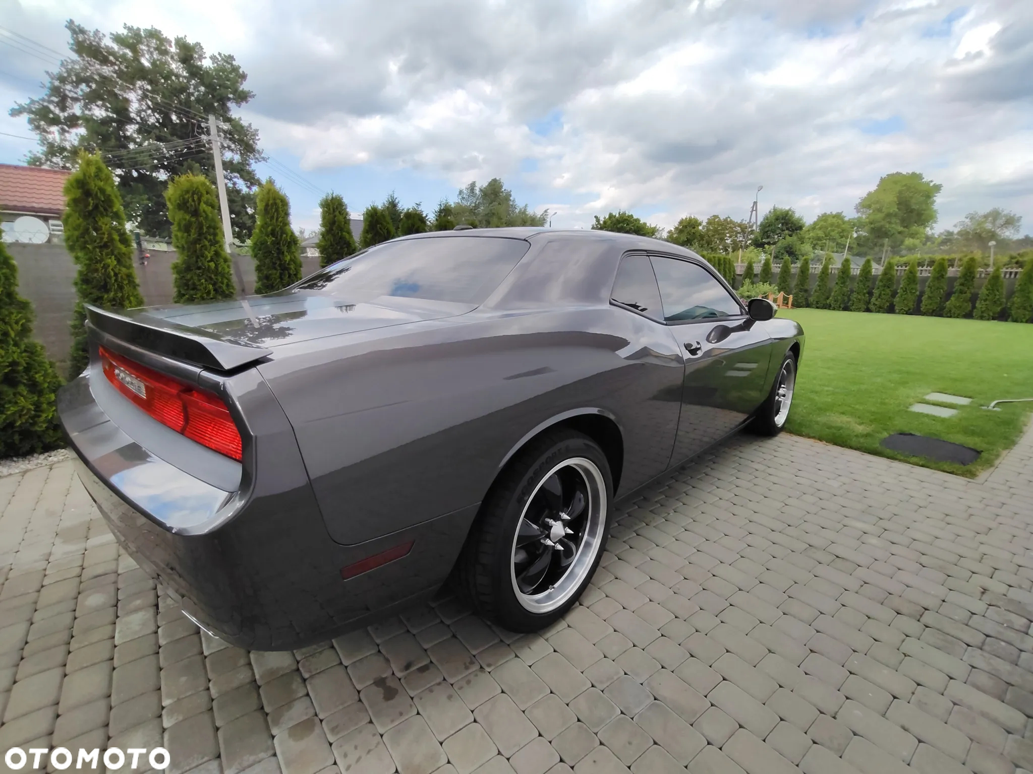 Dodge Challenger - 20