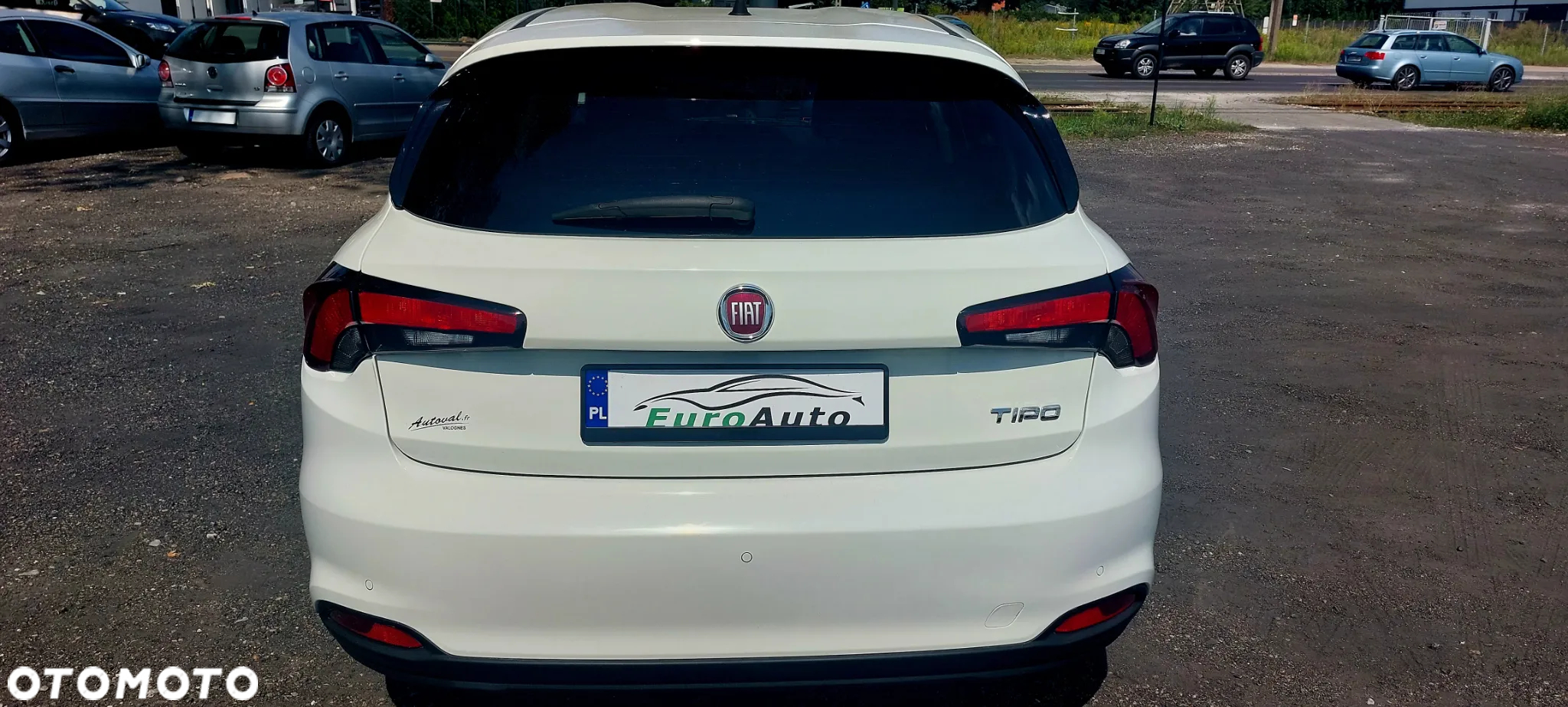 Fiat Tipo 1.3 MultiJet 16v Lounge - 8