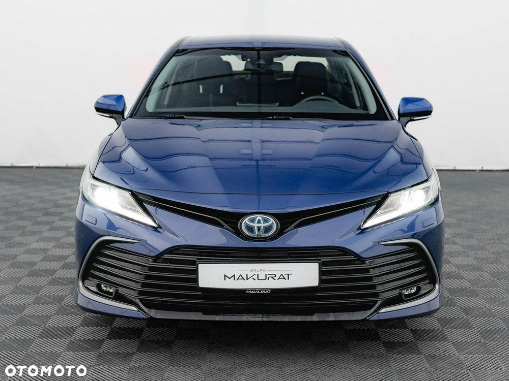 Toyota Camry - 8