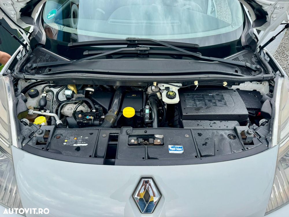 Renault Scenic - 38