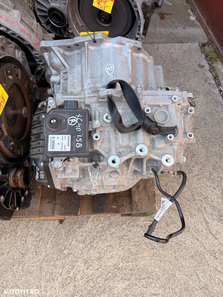 Cutie de viteze automata cod P1285469 pentru VOLVO XC40 motor 1.5 benzina an 2021 cu 12.000 km - 4