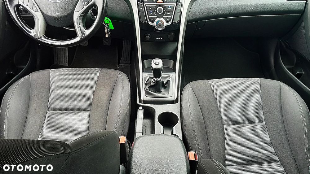 Hyundai i30 1.6 Style - 13