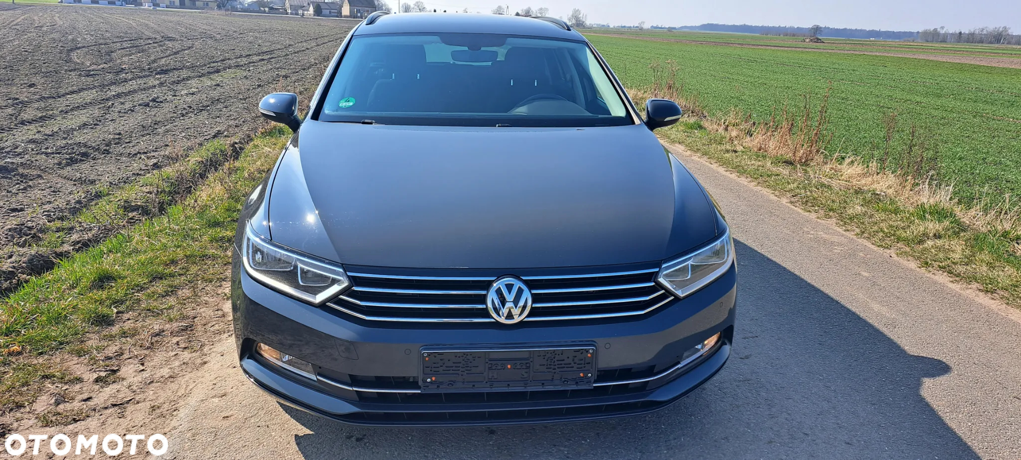 Volkswagen Passat 2.0 TDI (BlueMotion Technology) DSG Comfortline - 2