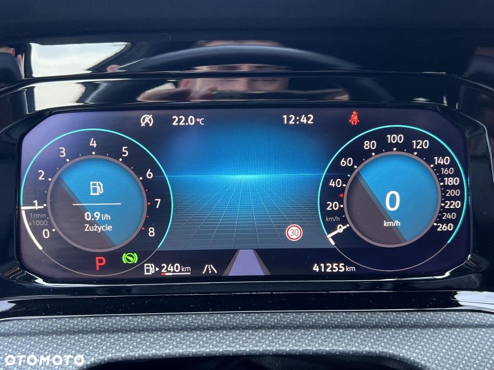 Volkswagen Golf 1.5 eTSI EVO R-Line DSG - 17