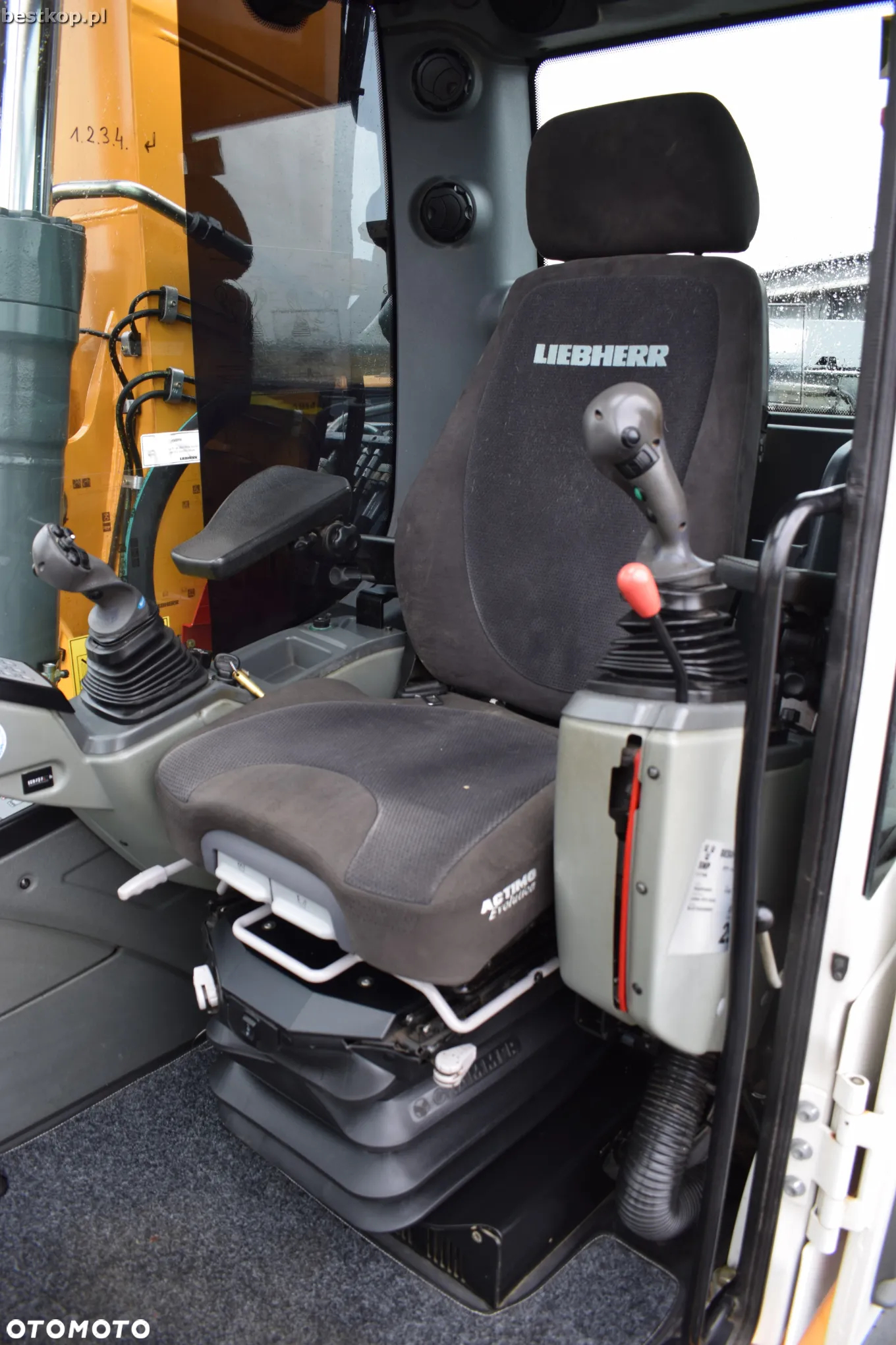 Liebherr A914 Litronic - 26