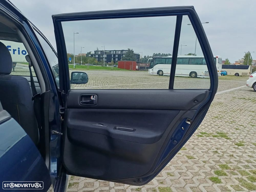 Mitsubishi Lancer SW 1.6 Comfort P1 - 36