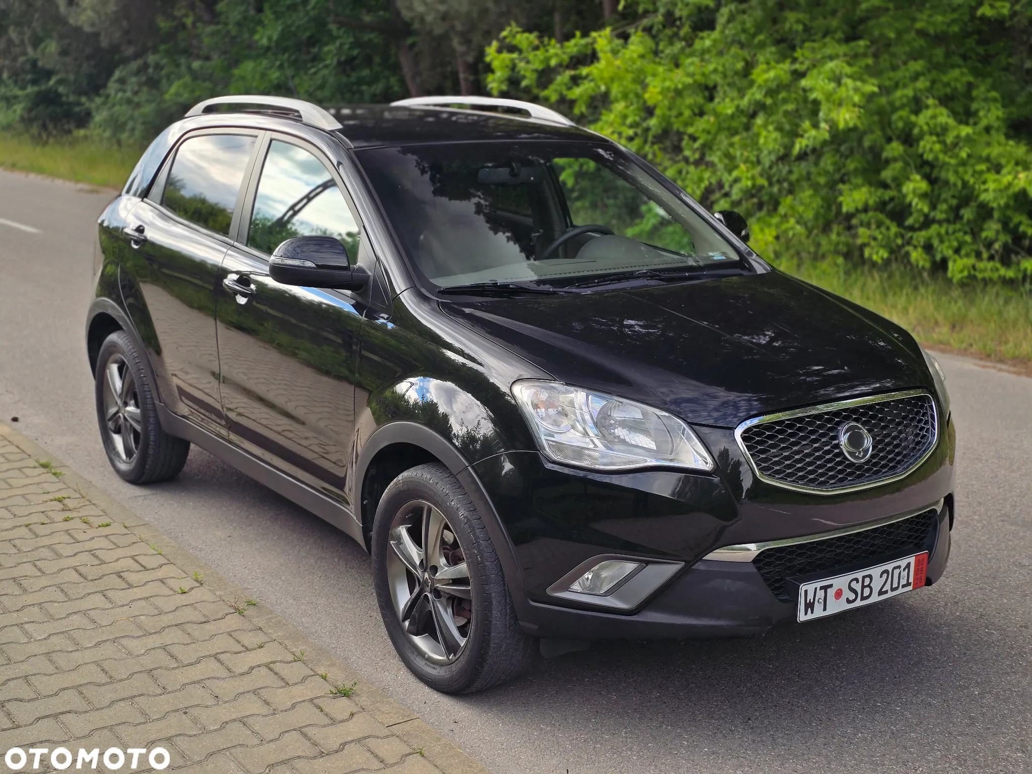 SsangYong/KGM Korando 2.0 e-XDi Quartz - 11