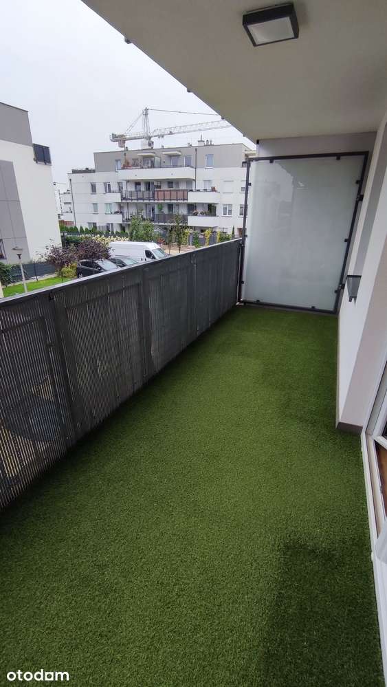 Klimatyczne mieszkanie z dużym balkonem i garażem