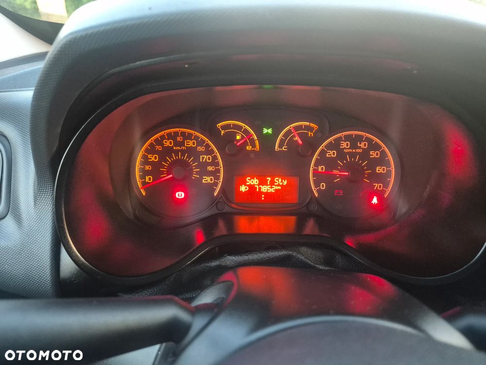 Fiat DOBLO - 10