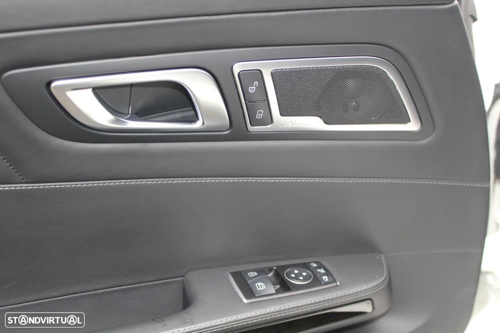 Mercedes-Benz AMG GT S Speedshift 7G-DCT - 15