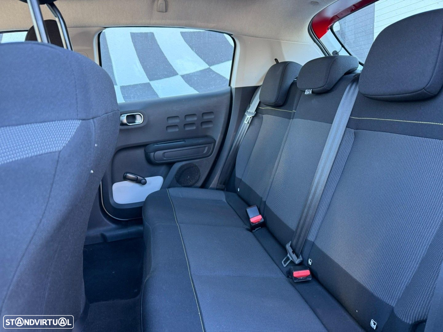 Citroën C3 Pure Tech S&S Shine - 8