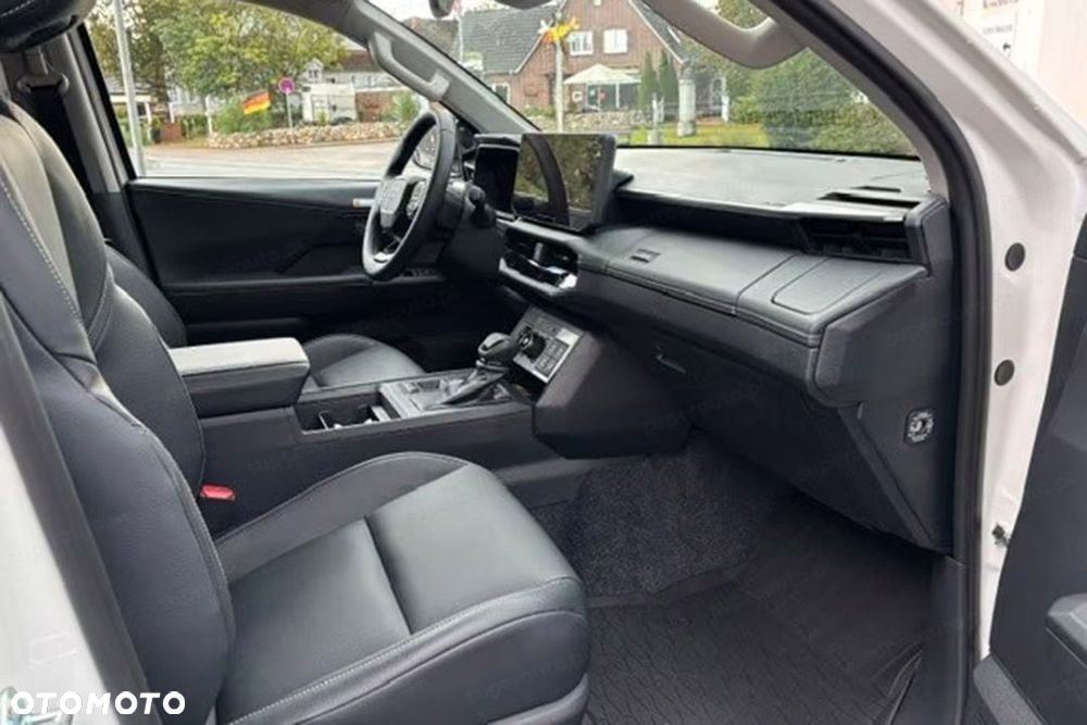 Toyota Hilux - 7