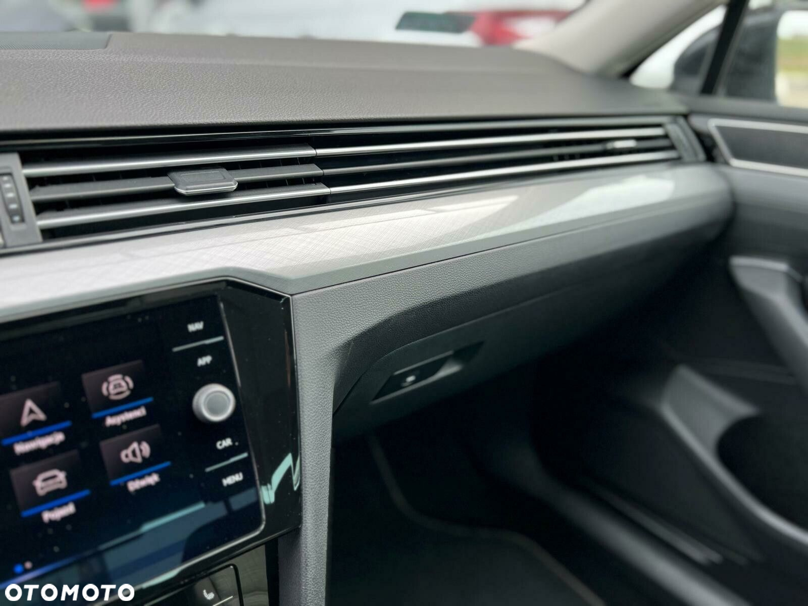 Volkswagen Passat 2.0 TDI EVO Business DSG - 12