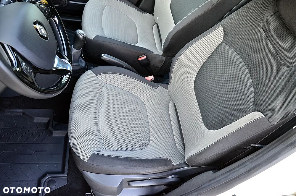 Renault Captur - 15