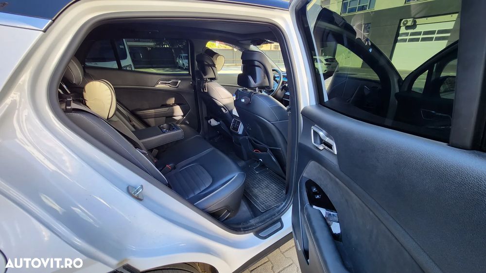 Kia Sportage 1.6 T-GDI PHEV 6AT 4x4 GT Line - 21