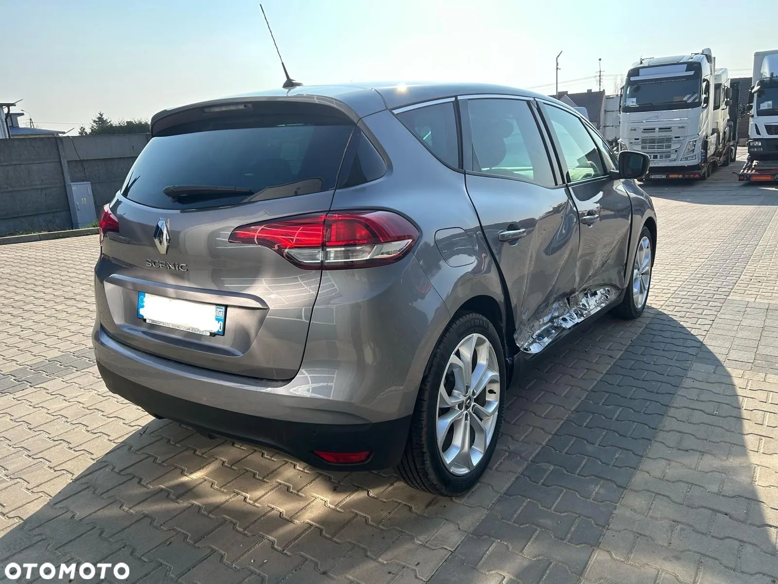Renault Scenic BLUE dCi 120 EDC LIMITED - 3