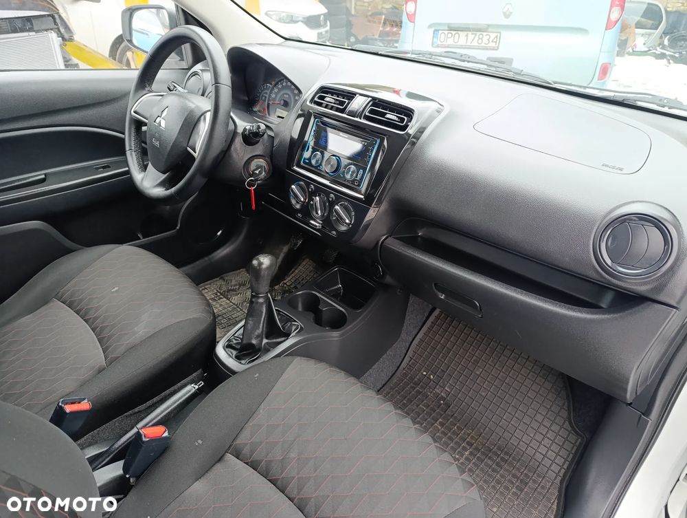 Mitsubishi Space Star 1.2 Inform - 13