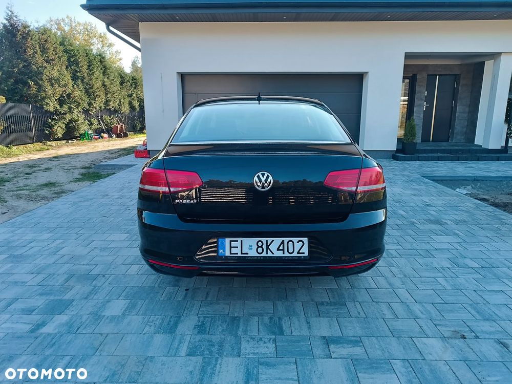 Volkswagen Passat 1.5 TSI EVO Trendline - 16