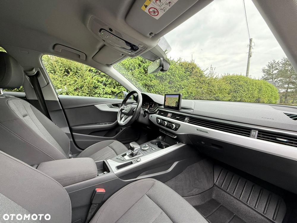 Audi A4 Avant 2.0 TDI S tronic quattro - 22