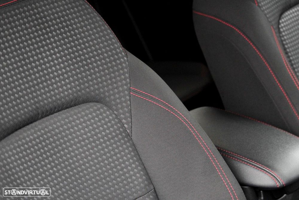 Ford Kuga 1.5 EcoBoost ST-Line - 20