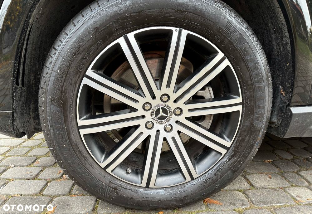 Mercedes-Benz GLE - 13