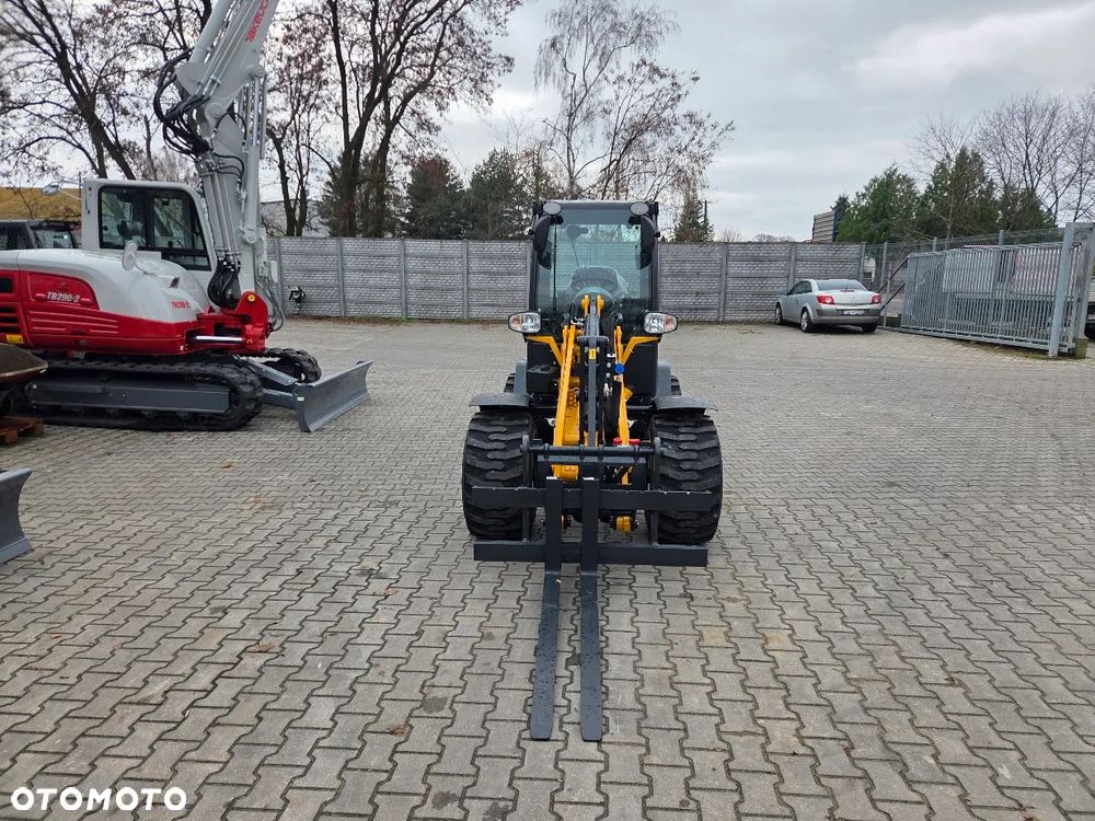 Schäffer Ładowarka Miniładowarka Schaffer 2445S - 2515kg Łyżka + Widły - 8