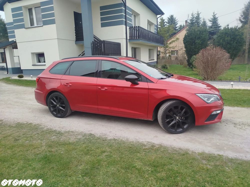 Seat Leon 2.0 TDI DPF DSG FR Black Matt Edition - 11