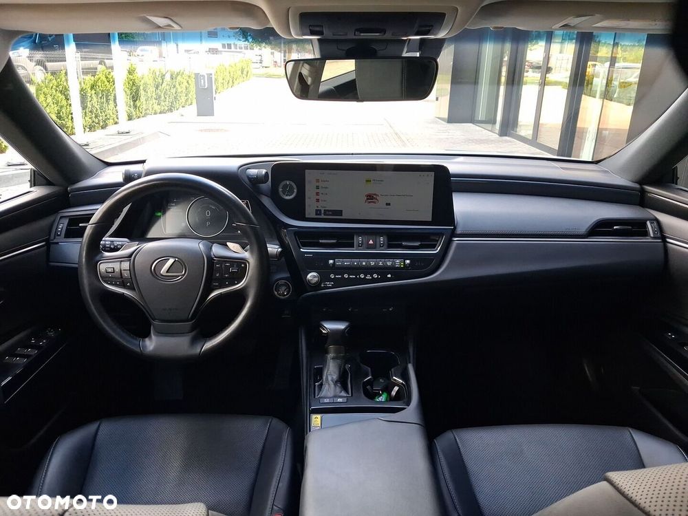 Lexus ES 300h Business Edition - 14