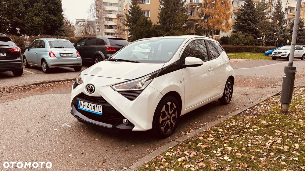 Toyota Aygo x-play - 8