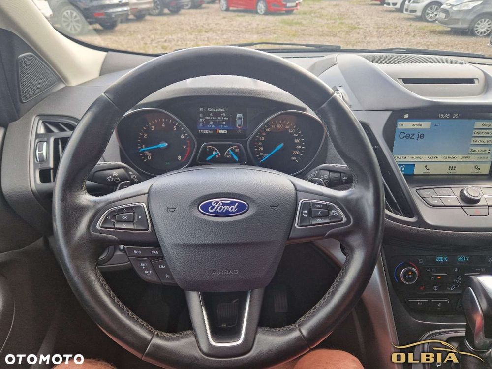 Ford Kuga - 24