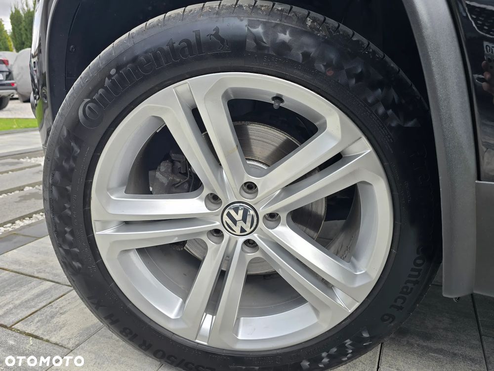 Volkswagen Tiguan 2.0 TDI SCR BlueMotion Technology Lounge Sport & Style - 38