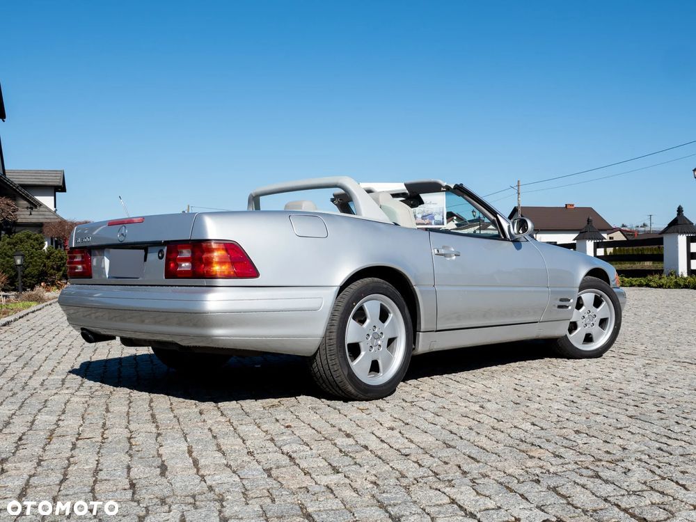 Mercedes-Benz SL 500 - 19