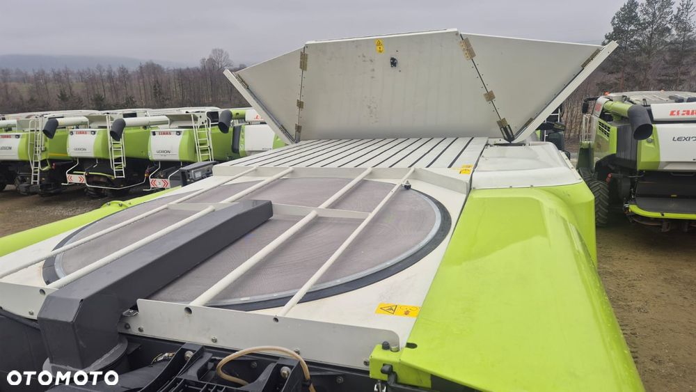 Claas Lexion 780TT z hederem - 8
