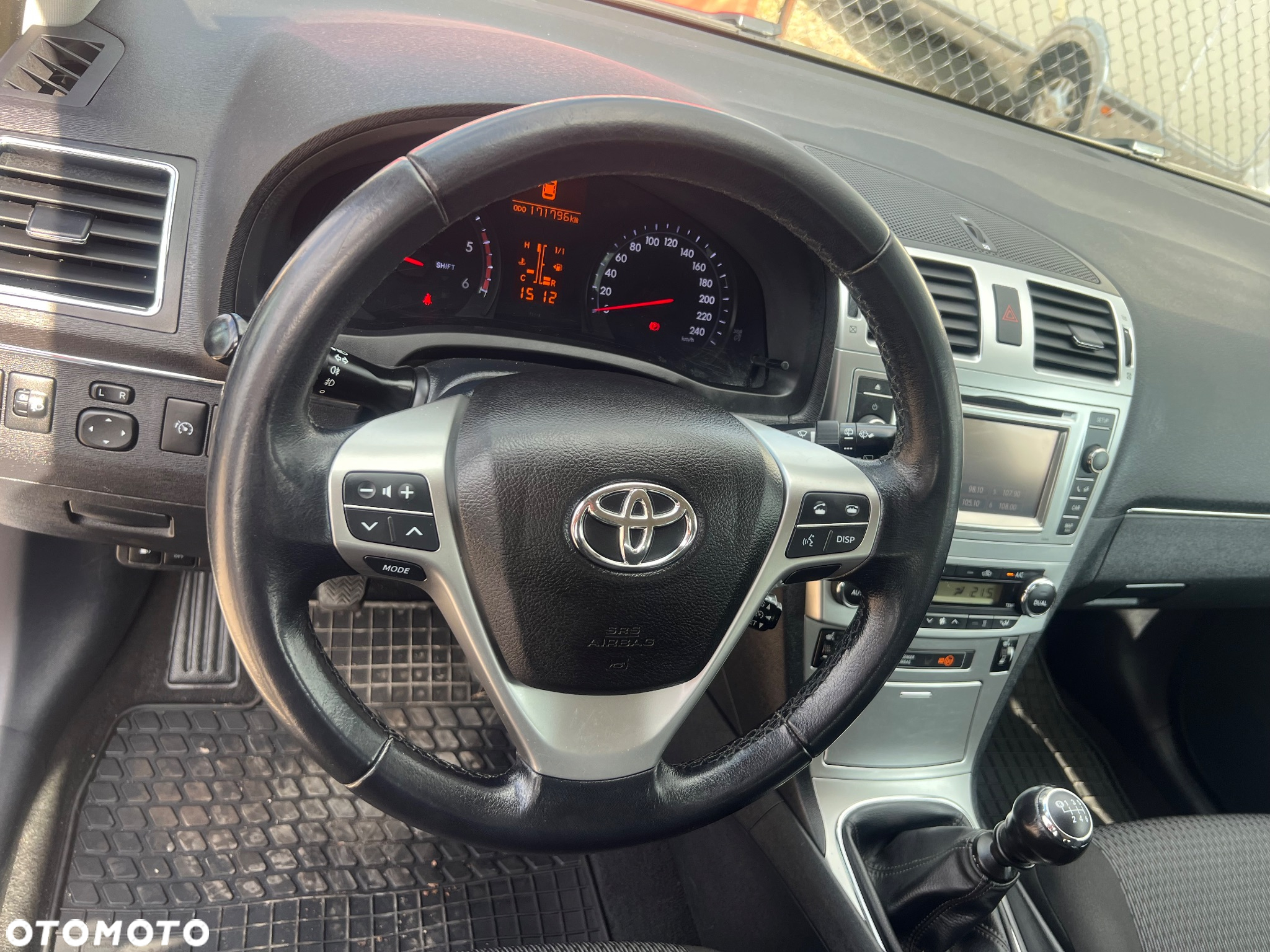 Toyota Avensis 2.0 D-4D Premium - 39
