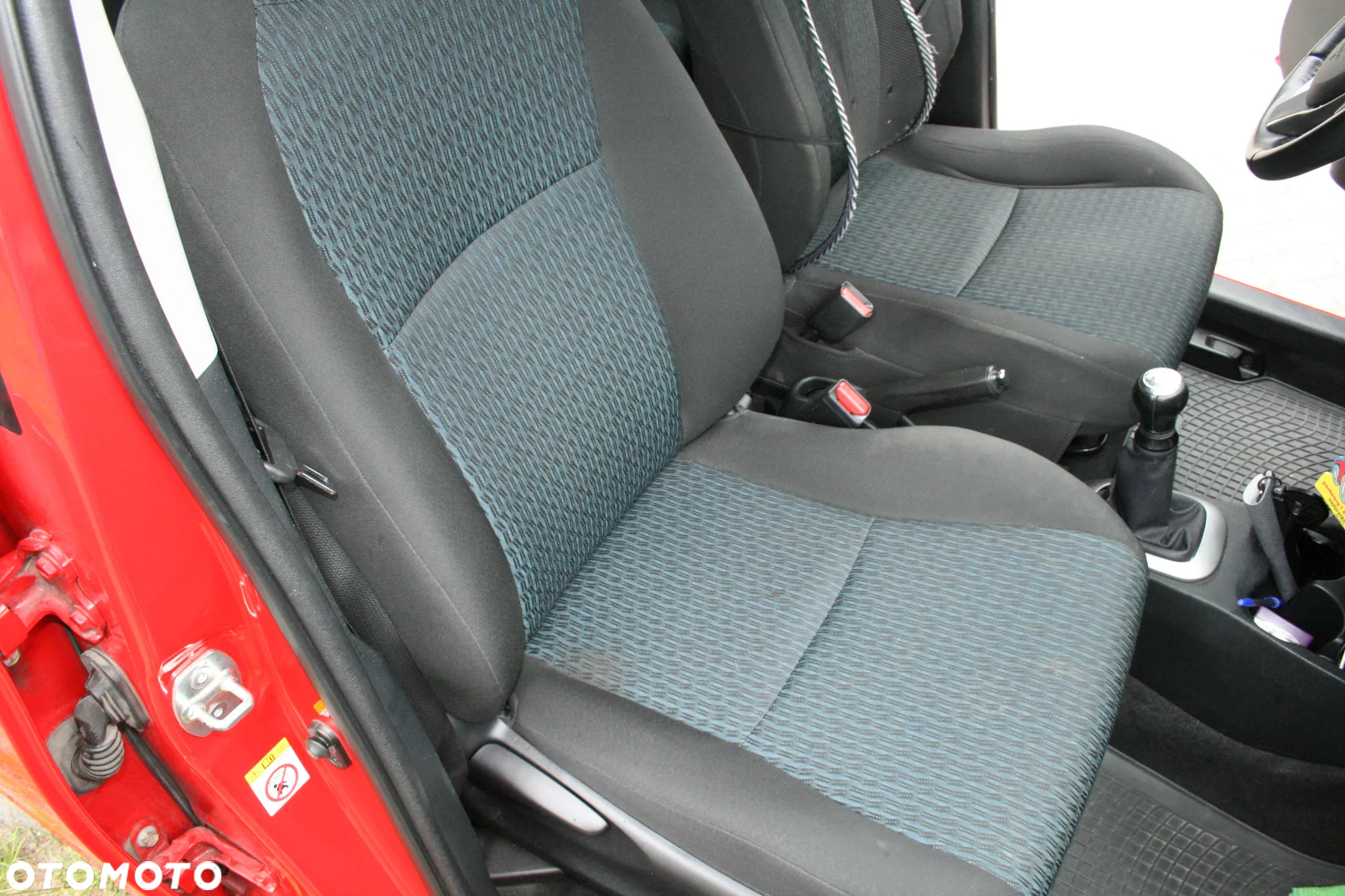 Toyota Yaris 1.0 Active - 10