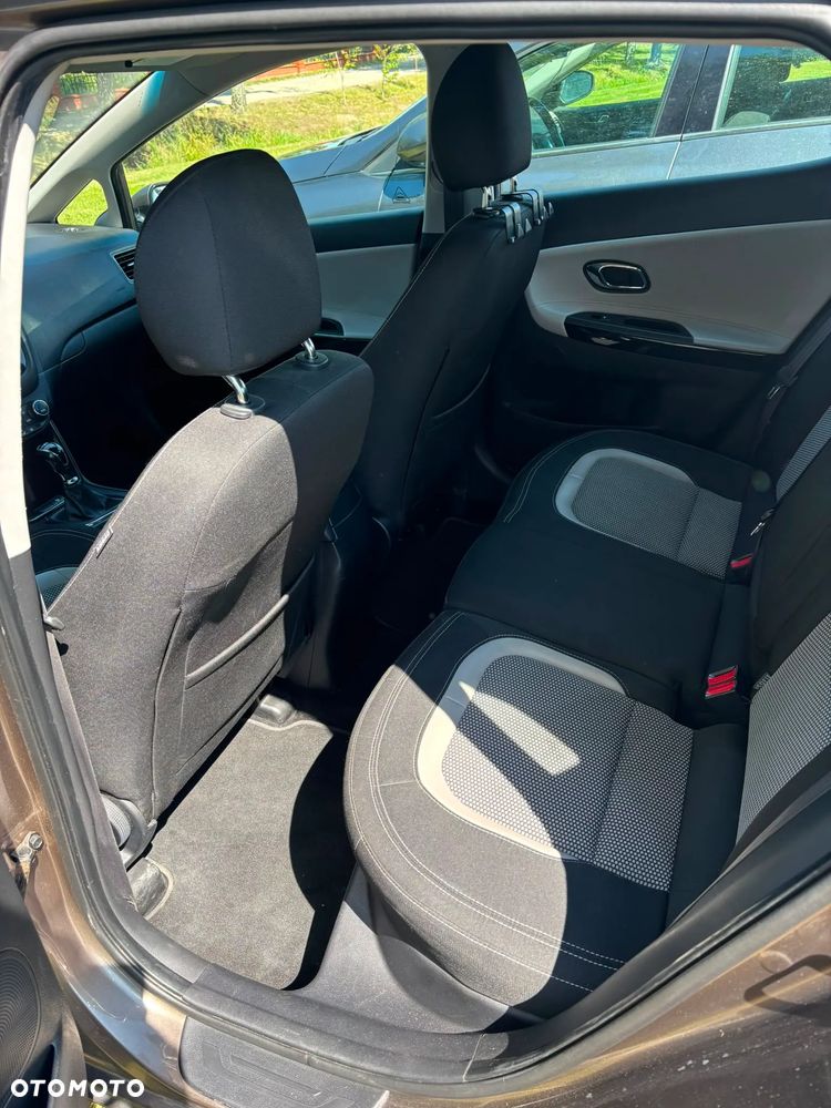 Kia Ceed 1.6 CRDi XL - 26