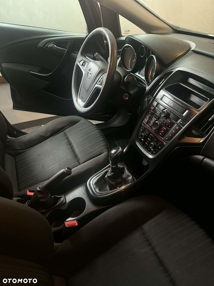 Opel Astra - 6