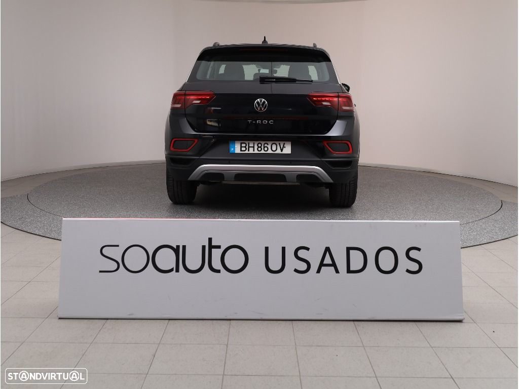 VW T-Roc 1.5 TSI Urban DSG - 7
