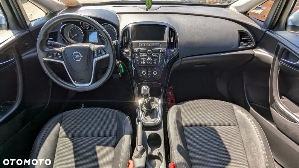 Opel Astra - 24