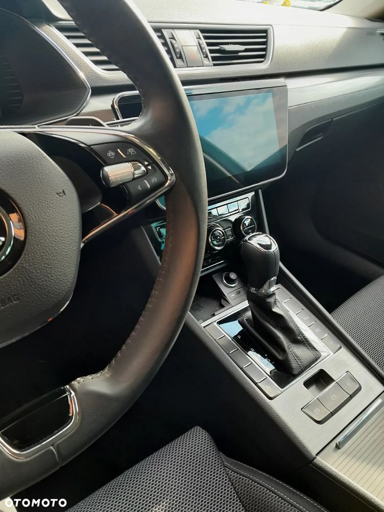 Skoda Superb 1.5 TSI ACT DSG Ambition - 11