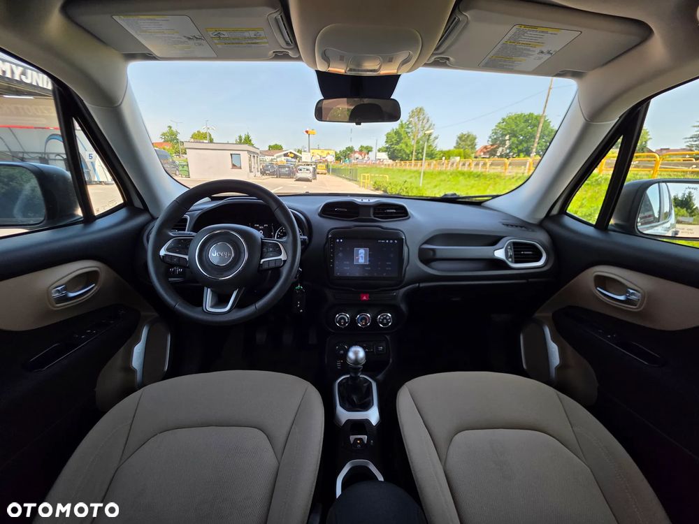 Jeep Renegade - 11