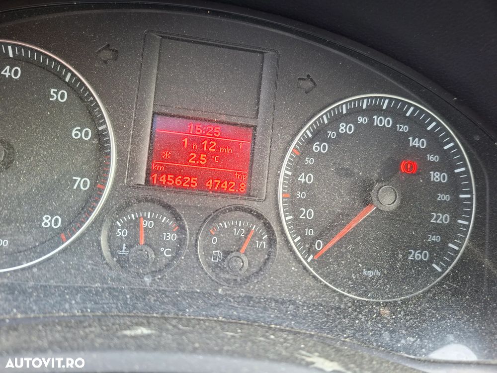 Volkswagen Jetta 1.6 Comfortline - 8