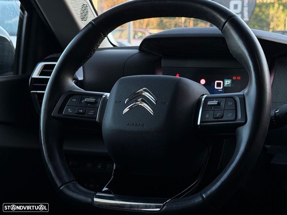 Citroën e-C4 Shine - 13