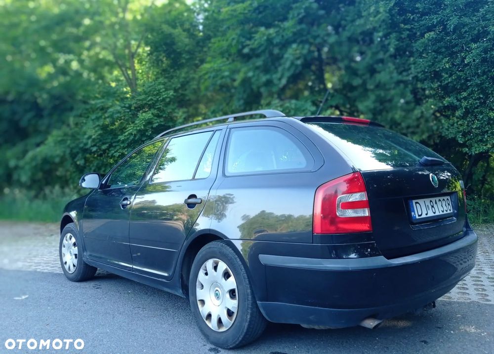 Skoda Octavia 1.6 Tour - 4