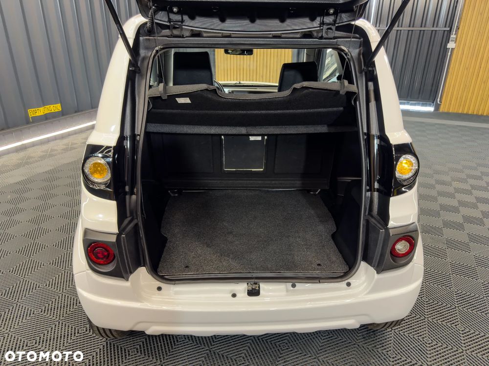 Microcar M.GO - 16