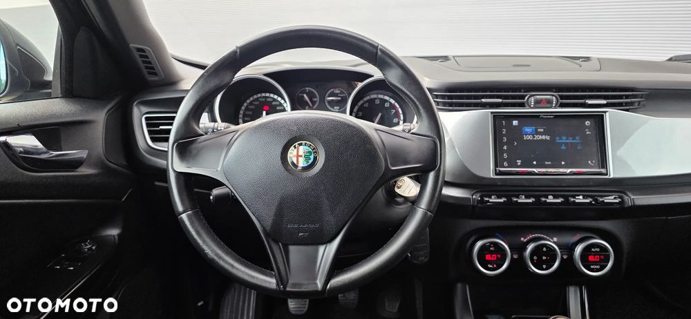 Alfa Romeo Giulietta 1.4 TB 16V Impression - 11