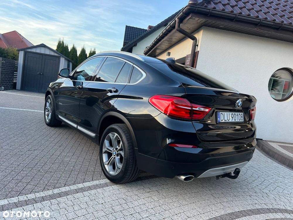 BMW X4 xDrive20d xLine - 6