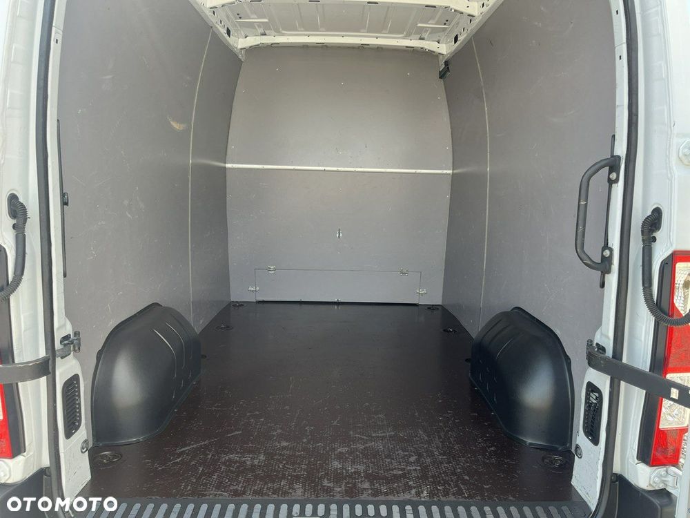 Renault Master - 11