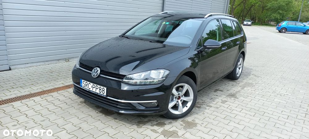 Volkswagen Golf 1.6 TDI DSG Sound